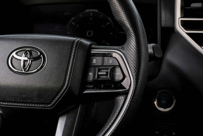 2023 Toyota Sequoia Platinum