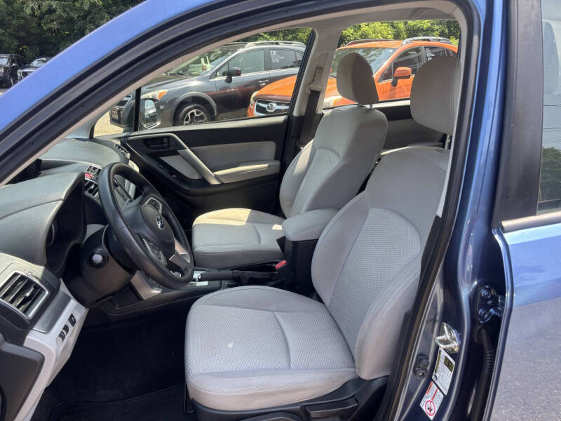2017 Subaru Forester 2.5i