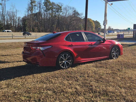 2019 Toyota Camry SE