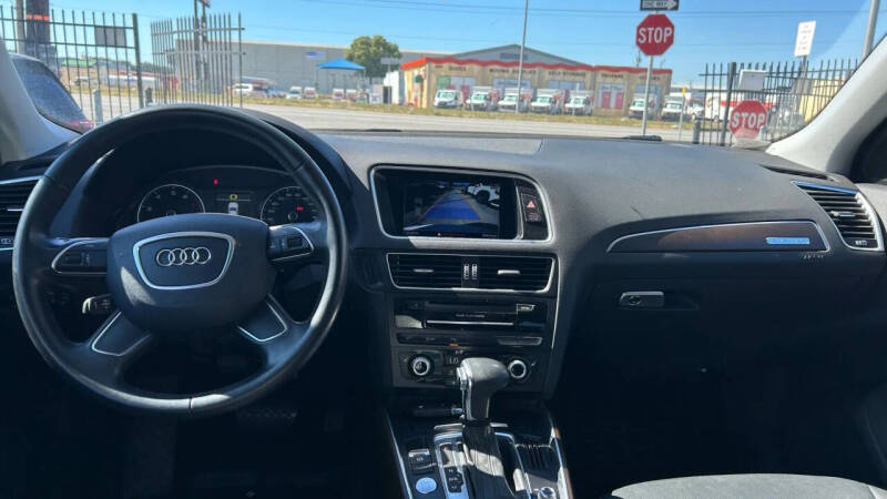 2017 Audi Q5 2.0T quattro Premium