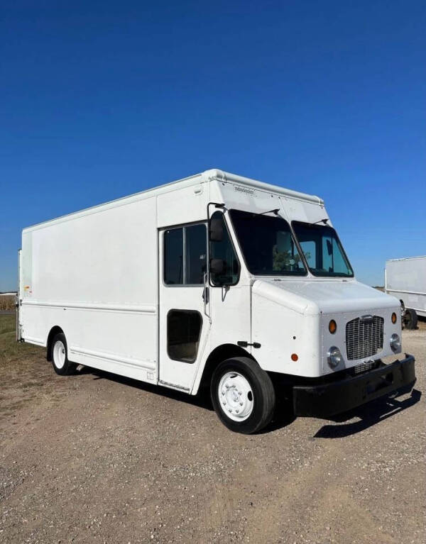 2010 Freightliner MT45 Chassis