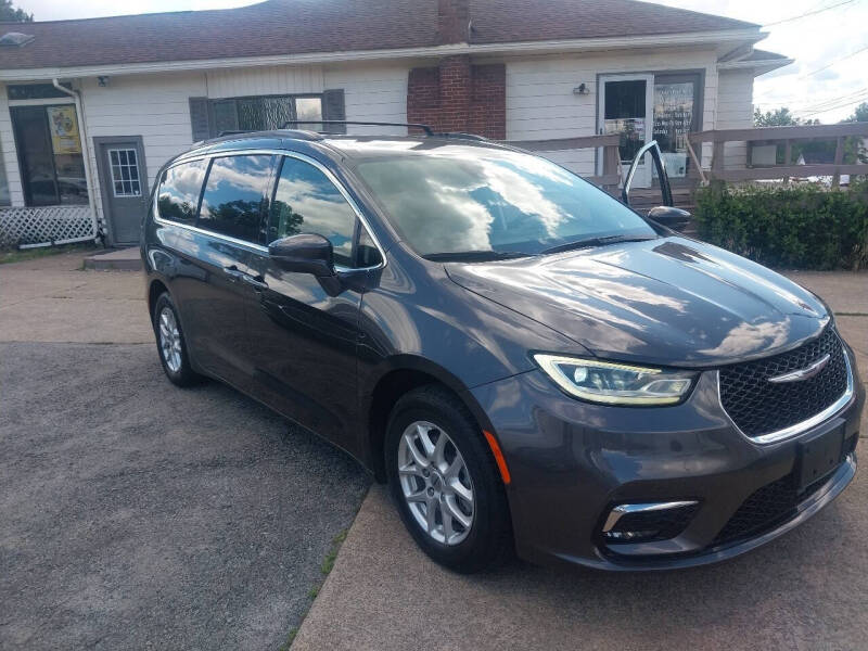 2022 Chrysler Pacifica Touring L