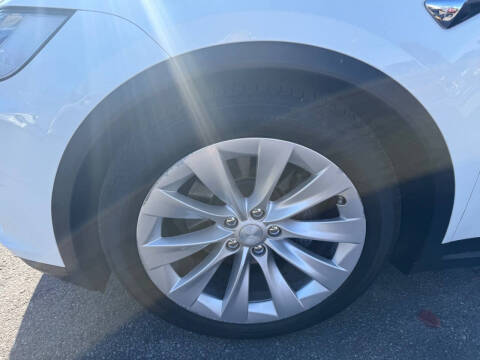 2017 Tesla Model X 100D