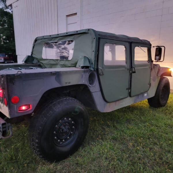 1986 AM General HMMWV