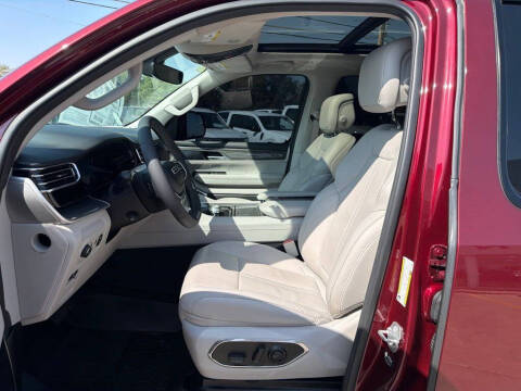 2022 Jeep Wagoneer Series III