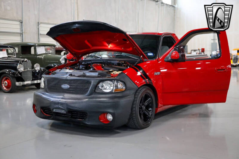 2003 Ford F-150 SVT Lightning