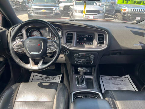 2020 Dodge Charger SXT