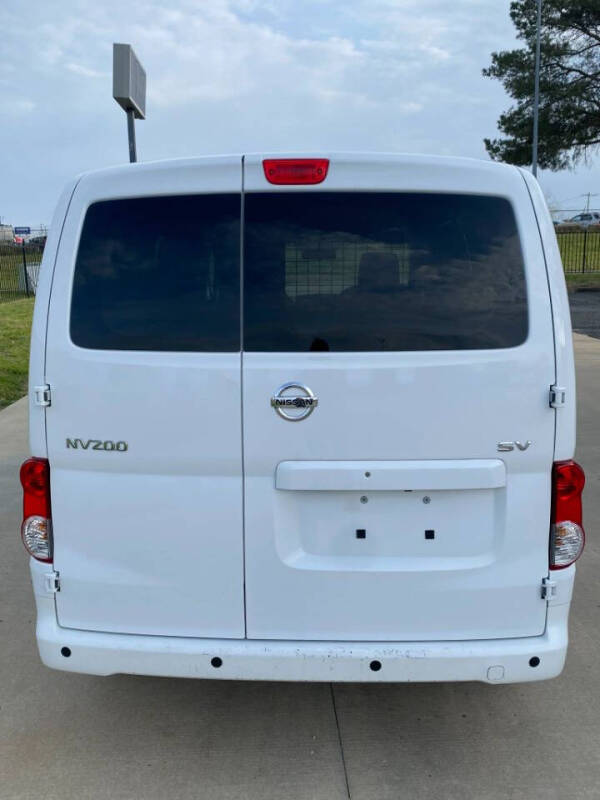 2021 Nissan NV200 SV