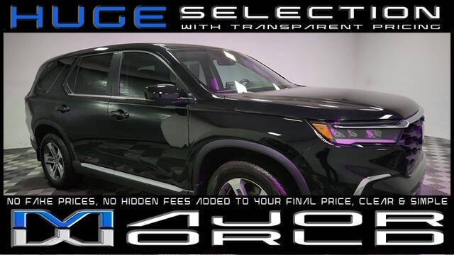 2024 Honda Pilot EX-L w/Rear Captain's Chairs