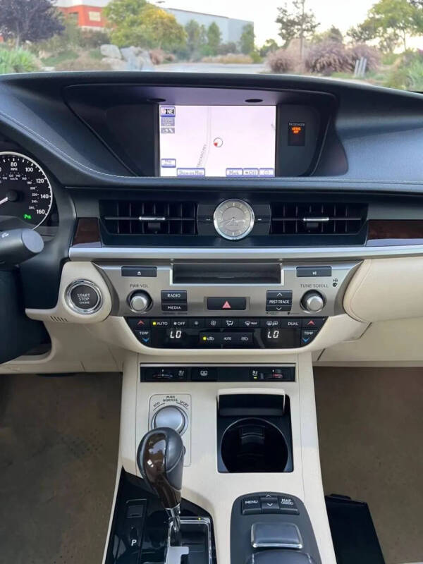 2013 Lexus ES 350