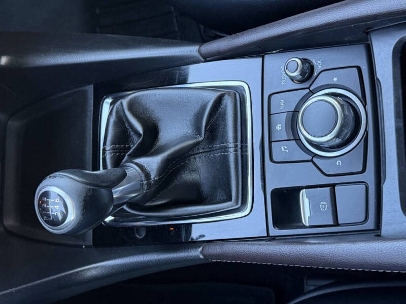 2018 Mazda MAZDA3 Grand Touring