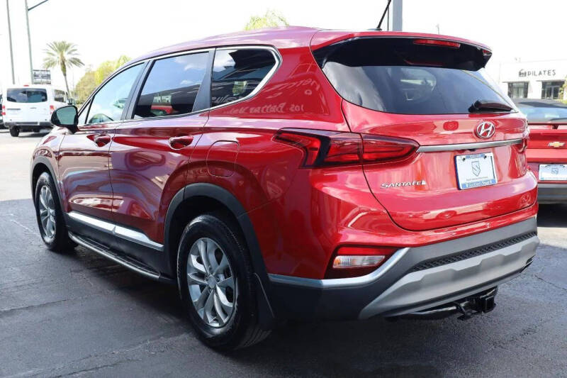 2020 Hyundai Santa Fe SE