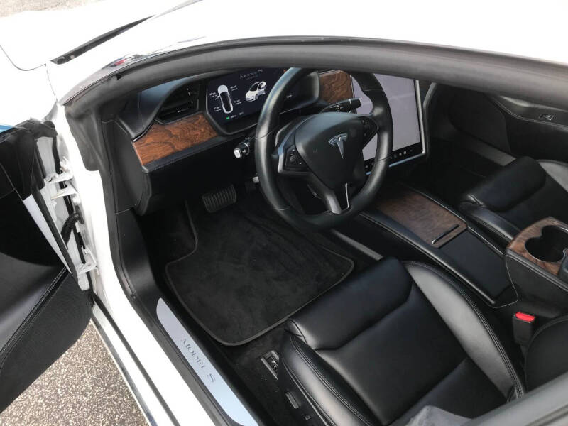 2021 Tesla Model S Long Range Plus