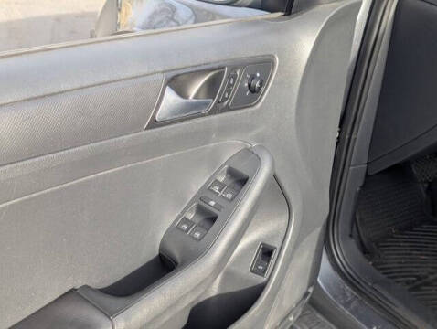 2015 Volkswagen Jetta