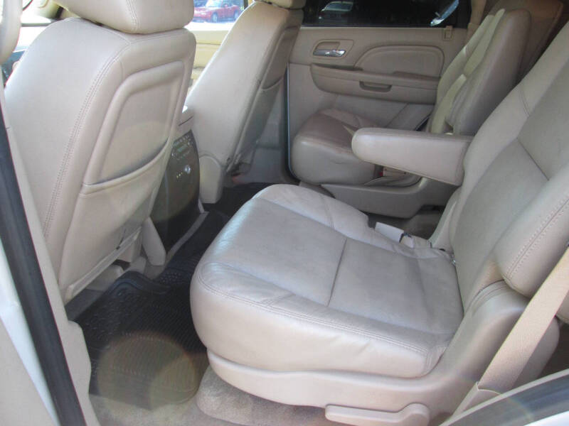 2010 Cadillac Escalade Premium