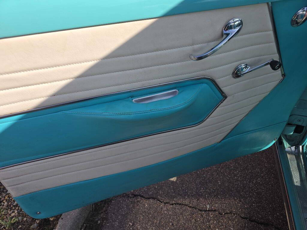 1954 Chevrolet Bel Air 35