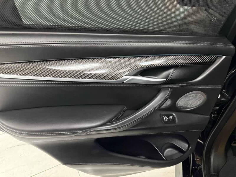 2016 BMW X5 M