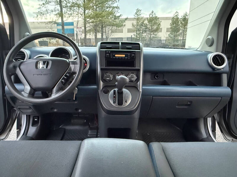 2005 Honda Element LX
