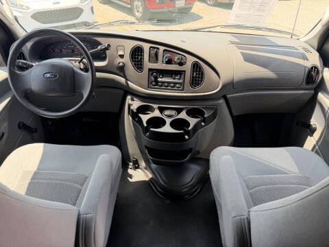 2006 Ford E-Series E-150