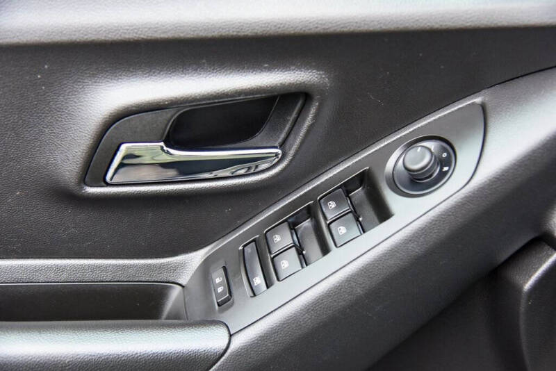 2022 Chevrolet Trax LS