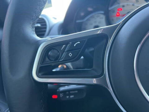 2024 Porsche 718 Cayman Style Edition