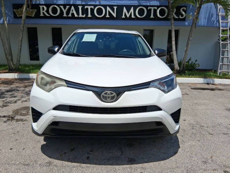 2017 Toyota RAV4 LE