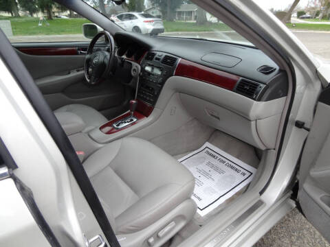 2002 Lexus ES 300