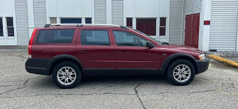 2005 Volvo XC70 for sale at Jelley's Auto Sales & Service in Pownal VT