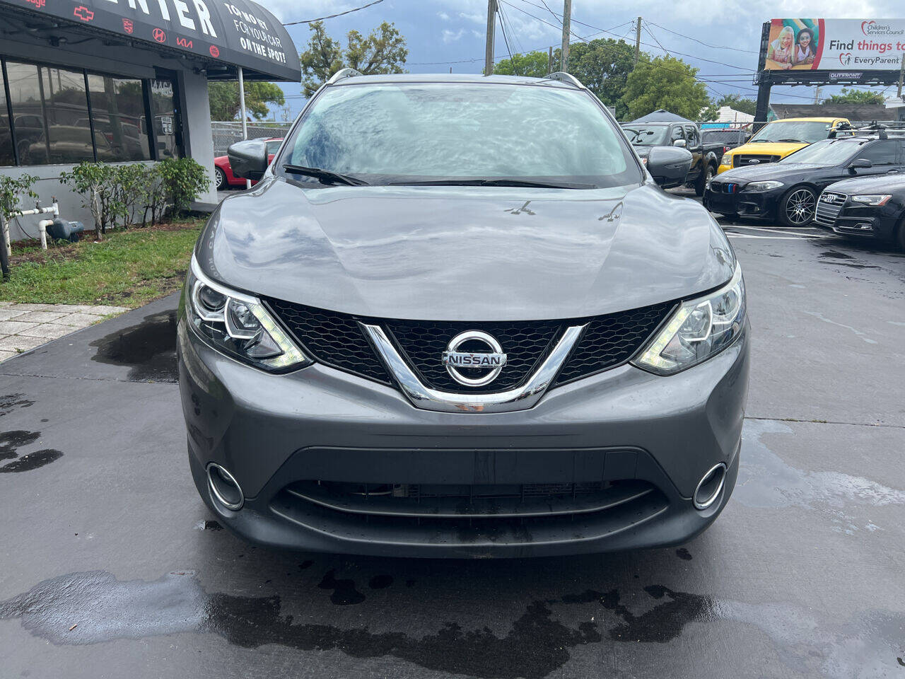 2017 Nissan Rogue Sport  - $16,900