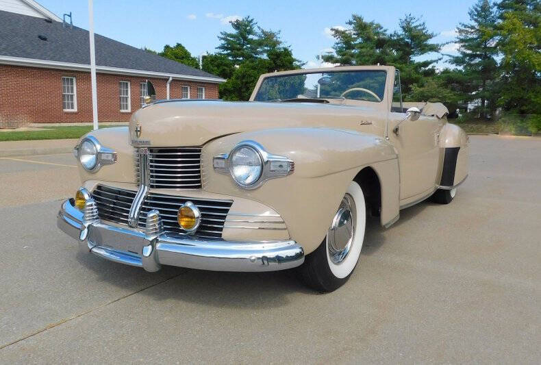 1942 Lincoln Continental