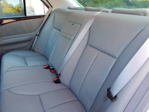 1999 Mercedes-Benz E-Class E 320