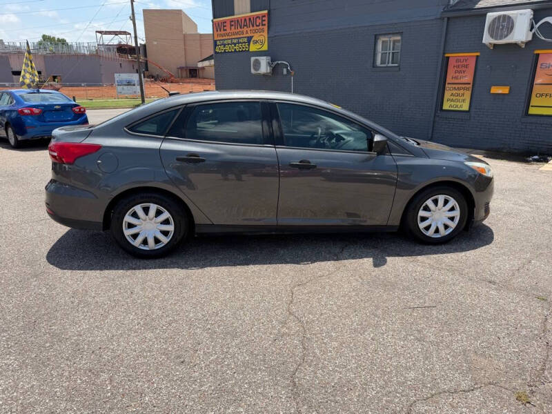 2016 Ford Focus S