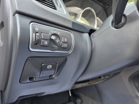 2016 Volvo V60 T5 Drive-E Platinum