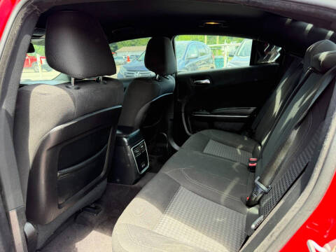 2017 Dodge Charger SXT