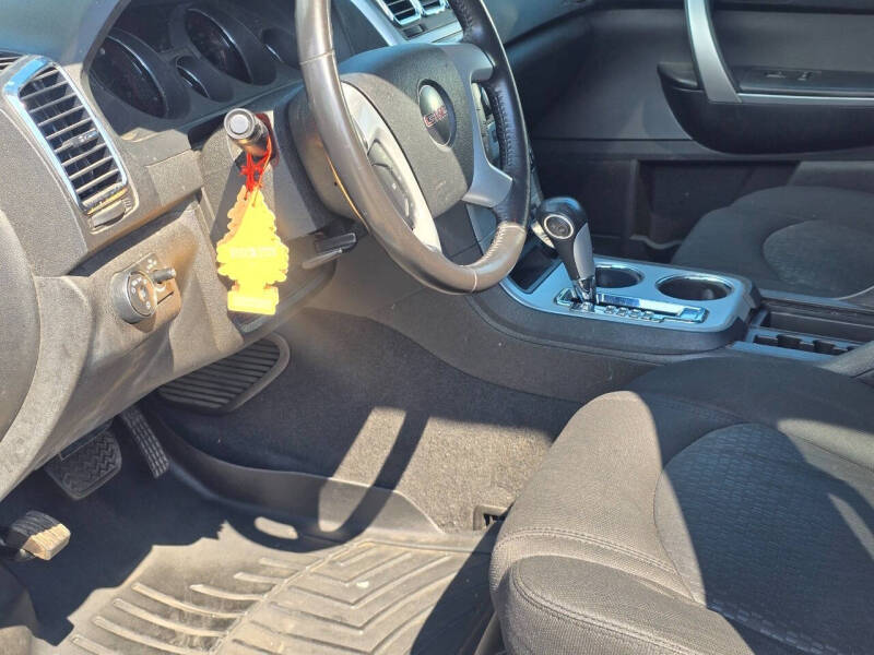 2012 GMC Acadia SLE