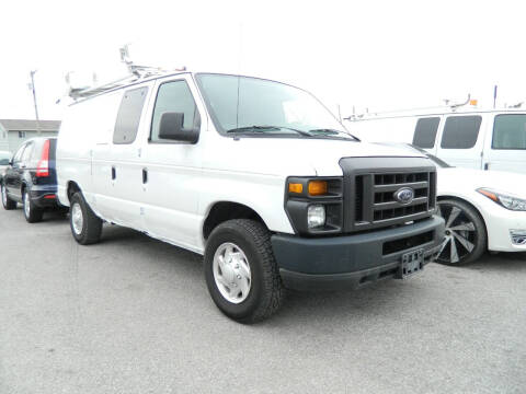 2009 Ford E-Series for sale at Auto House Of Fort Wayne in Fort Wayne IN