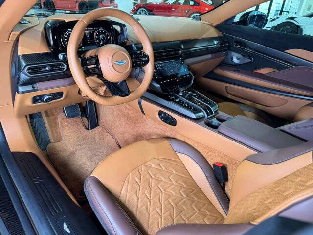 2025 Aston Martin Vanquish
