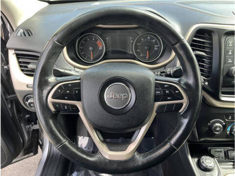 2018 Jeep Cherokee Latitude