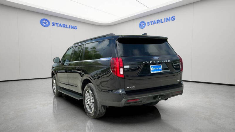 2025 Ford Expedition MAX Active