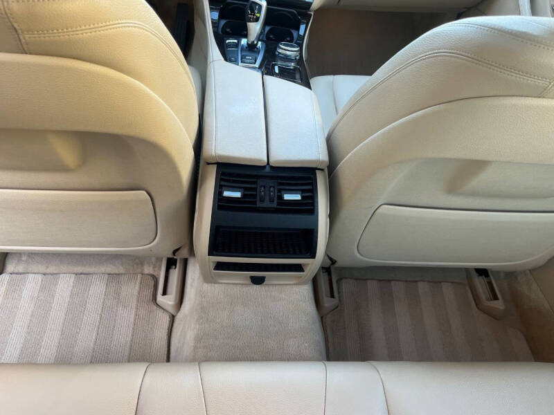 2015 BMW 5 Series 535i