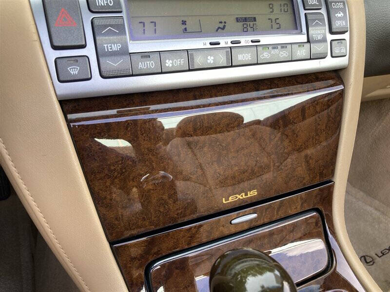 2006 Lexus SC 430
