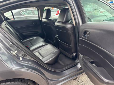 2013 Acura ILX 2.0L w/Tech