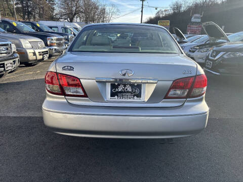 2004 Infiniti I35