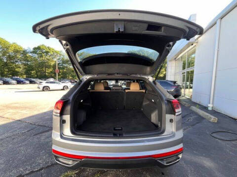 2024 Volkswagen Atlas Cross Sport SE 4Motion