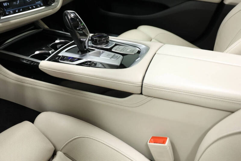 2021 BMW 7 Series ALPINA B7 xDrive