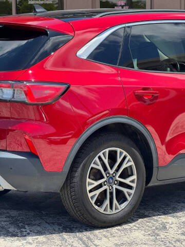 2020 Ford Escape SEL