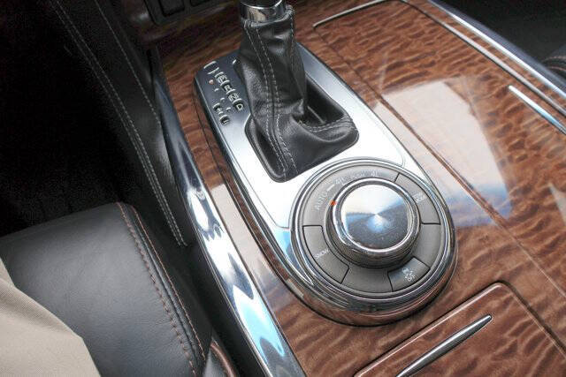 2017 Nissan Armada