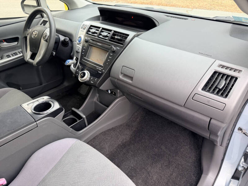 2012 Toyota Prius v Three