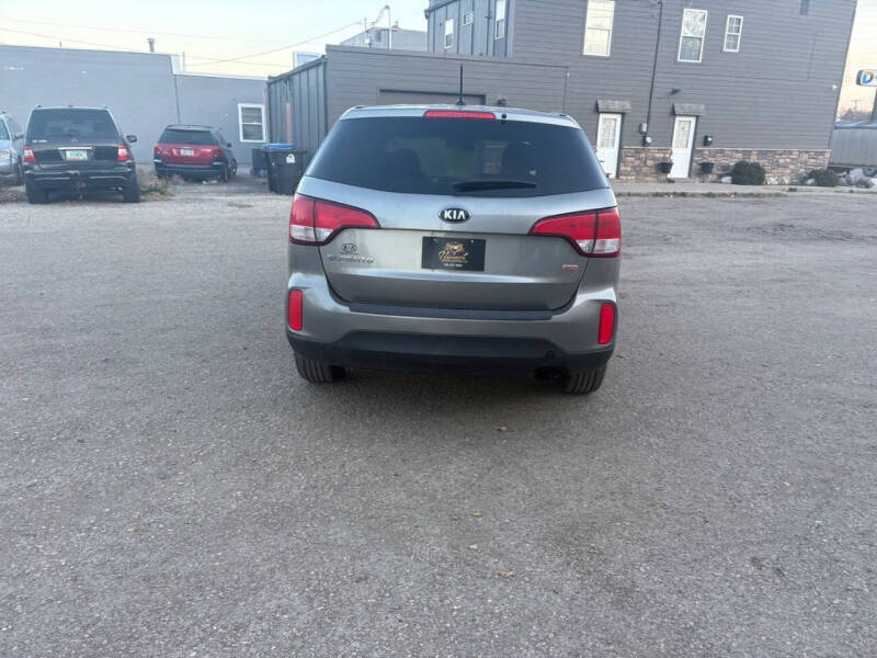 2015 Kia Sorento LX