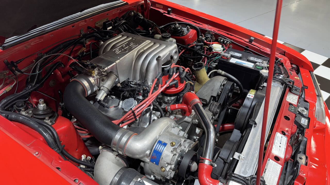 1992 Ford Mustang 45